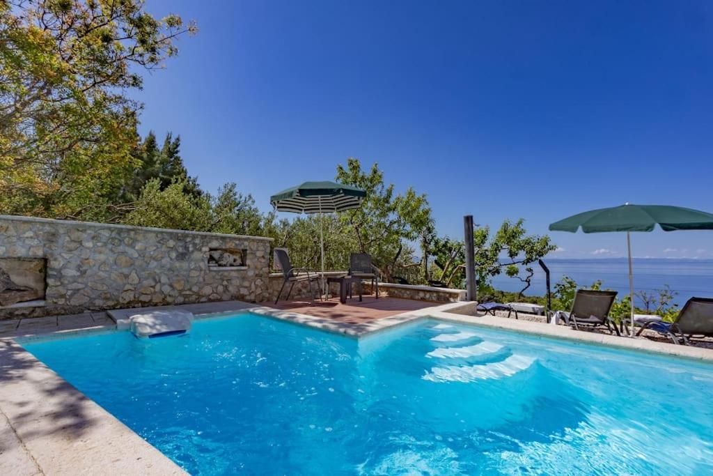 Kety With Pool Makarska